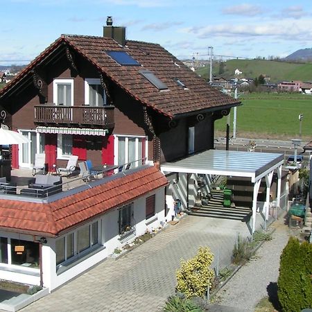 Pension Chalet Charme Siebnen Exterior foto